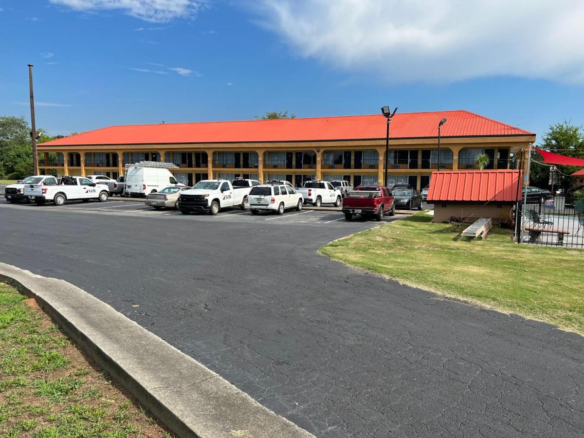 Country Hearth Inn & Suites Cartersville Zewnętrze zdjęcie
