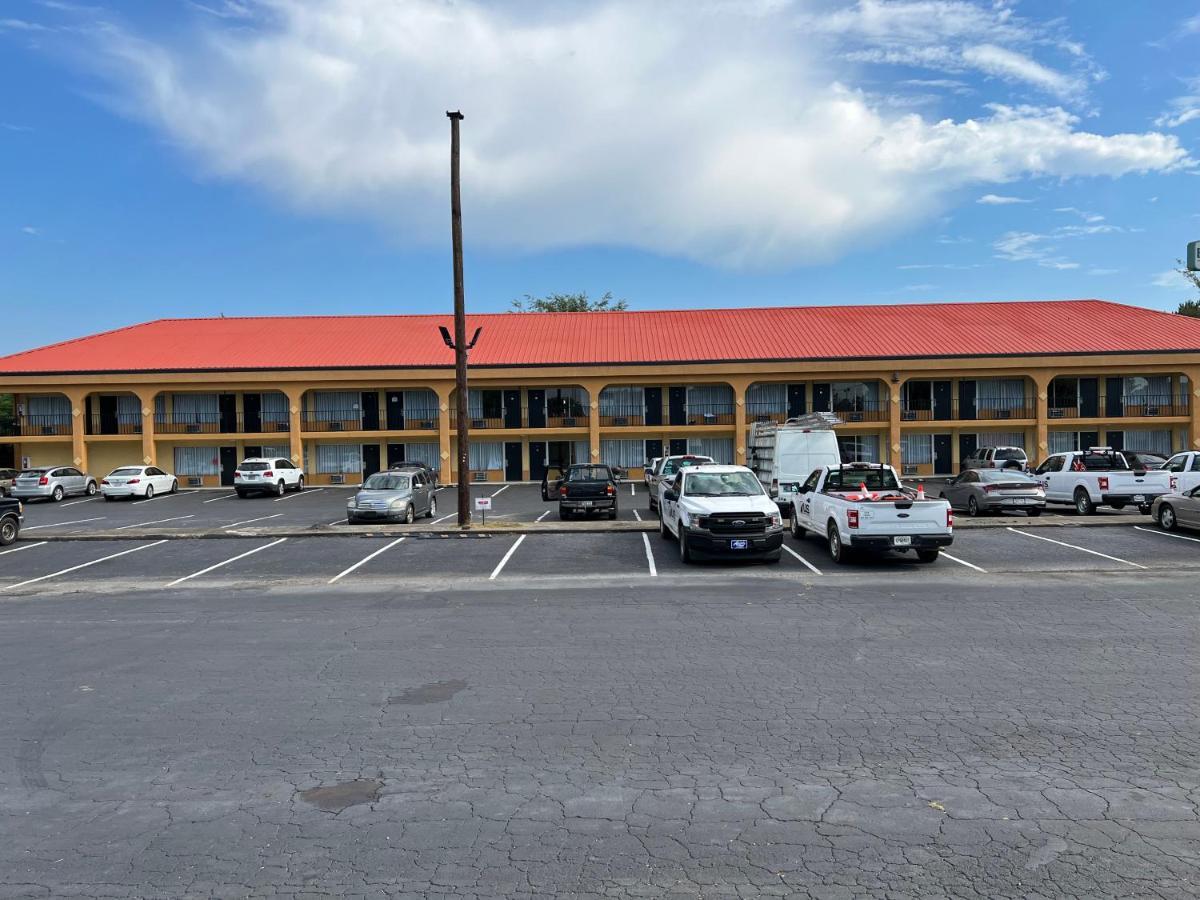 Country Hearth Inn & Suites Cartersville Zewnętrze zdjęcie